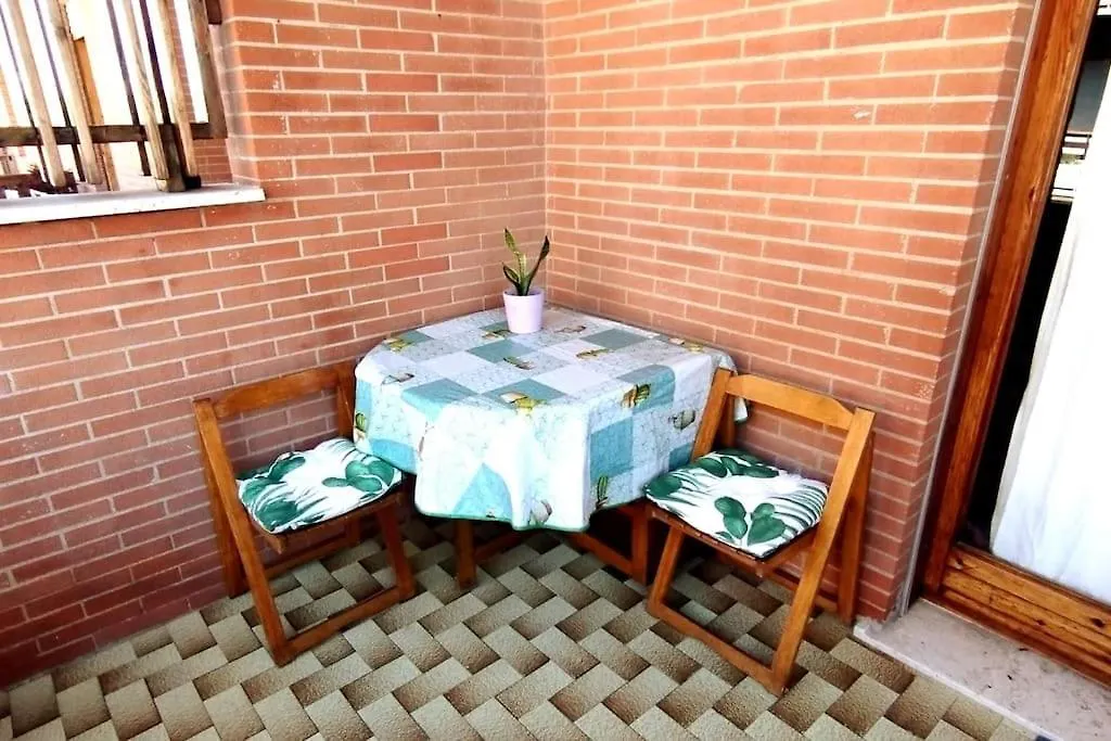 Appartamento Roma Sea View Lido di Ostia Apartment